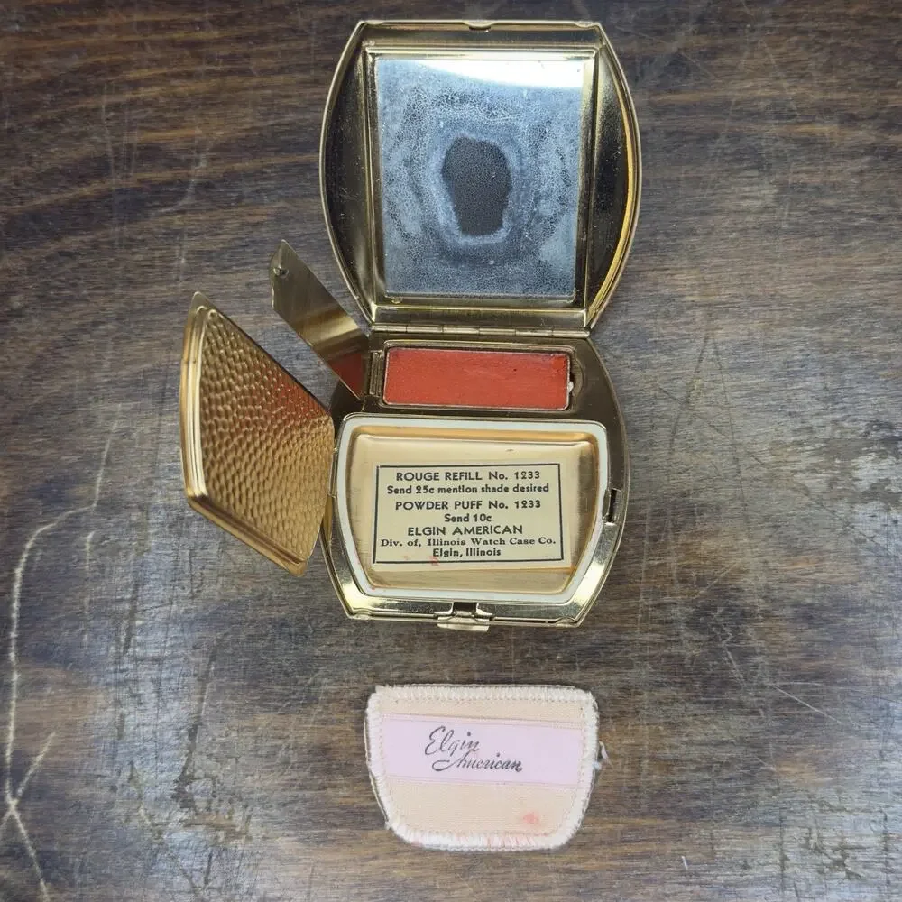 Vintage 1939 Golden Gate International Exposition Compact San Francisco